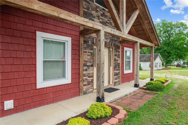 521 Cedar Creek Road, Fayetteville, NC 28312