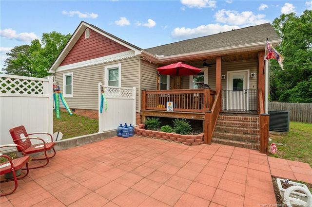 521 Cedar Creek Road, Fayetteville, NC 28312