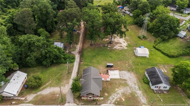 521 Cedar Creek Road, Fayetteville, NC 28312
