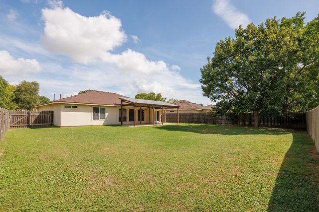 521 Britni LOOP, Kyle, TX 78640