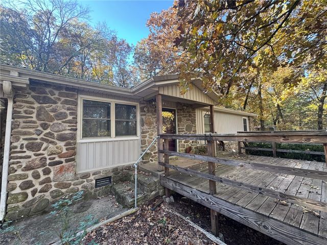 10320 Lynx Lane, Dardanelle, AR 72834