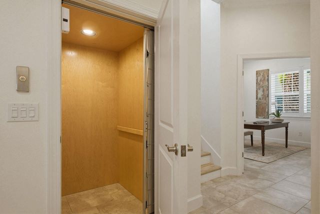 3201 NAUTICAL PLACE S, St Petersburg, FL 33712