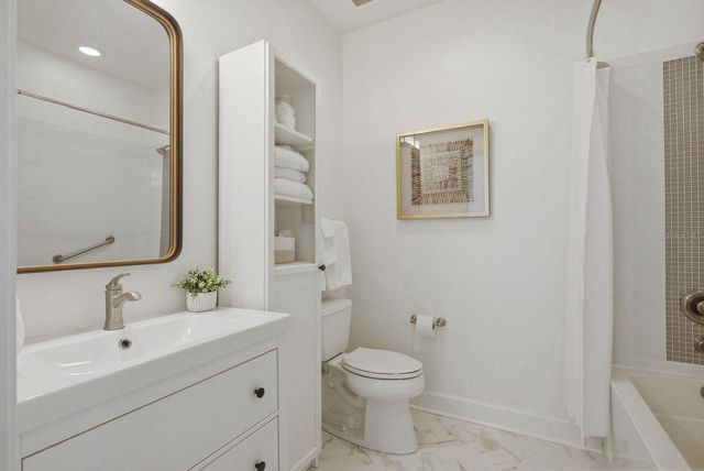 3201 NAUTICAL PLACE S, St Petersburg, FL 33712
