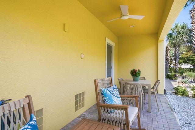 3201 NAUTICAL PLACE S, St Petersburg, FL 33712