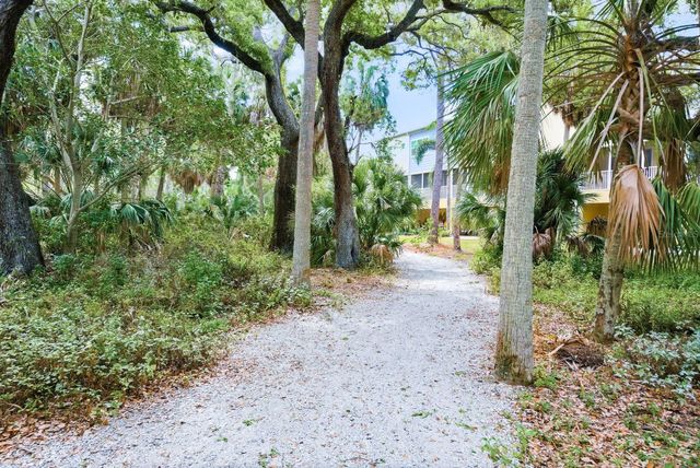 3201 NAUTICAL PLACE S, St Petersburg, FL 33712