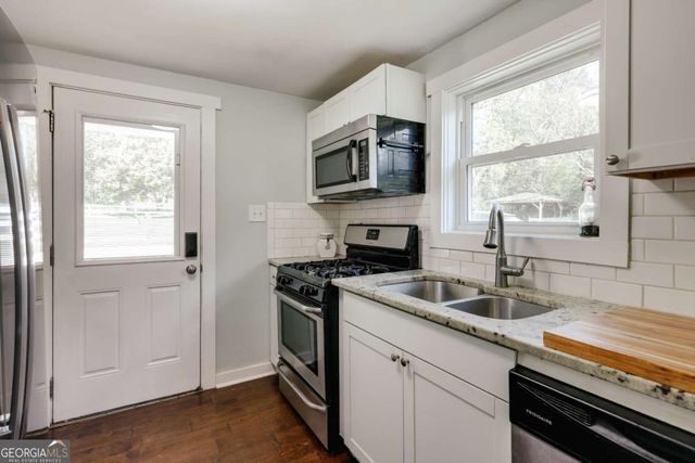 200 The Plaza, Athens, GA 30606