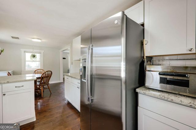 200 The Plaza, Athens, GA 30606