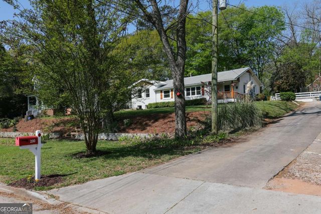 200 The Plaza, Athens, GA 30606