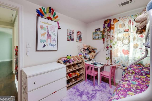 200 The Plaza, Athens, GA 30606