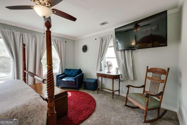 200 The Plaza, Athens, GA 30606