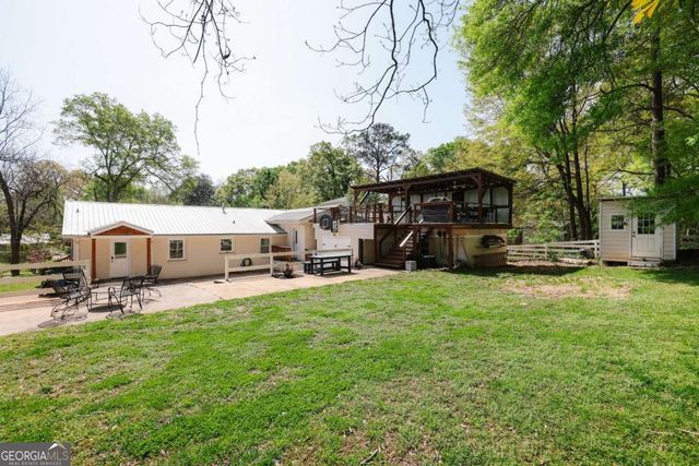 200 The Plaza, Athens, GA 30606