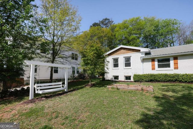 200 The Plaza, Athens, GA 30606