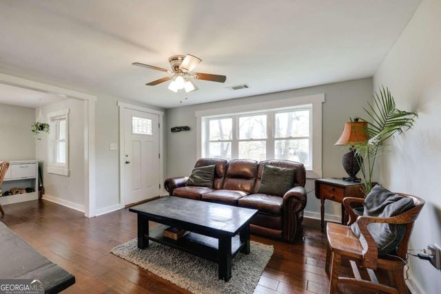 200 The Plaza, Athens, GA 30606