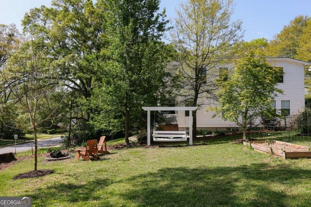 200 The Plaza, Athens, GA 30606