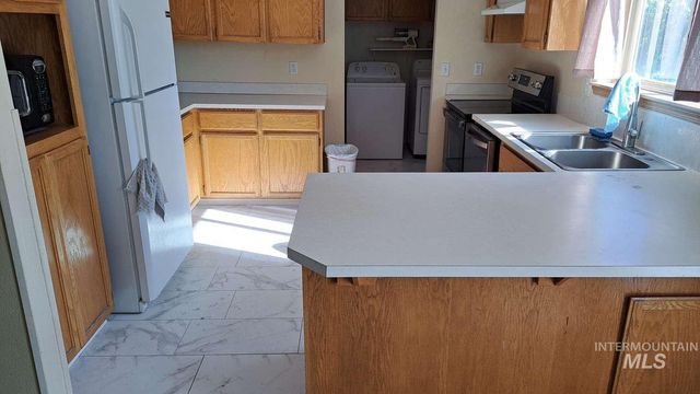 15125 Machen Place, Caldwell, ID 83607