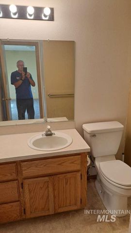 15125 Machen Place, Caldwell, ID 83607