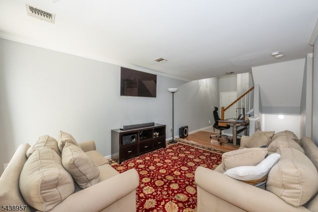 1006 Worthington Ct 1006, Denville Twp., NJ 07834