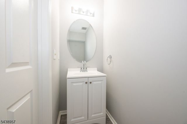 1006 Worthington Ct 1006, Denville Twp., NJ 07834