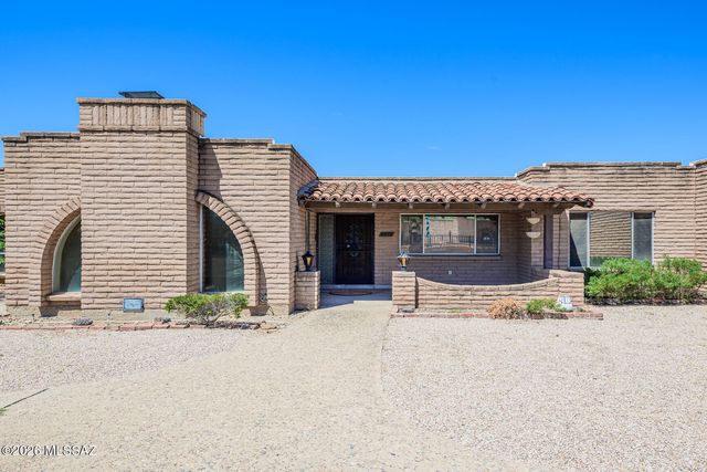 2406 N Shade Tree Circle, Tucson, AZ 85715