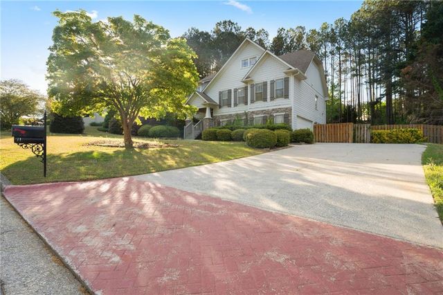 71 Jefferson Drive, Dallas, GA 30132