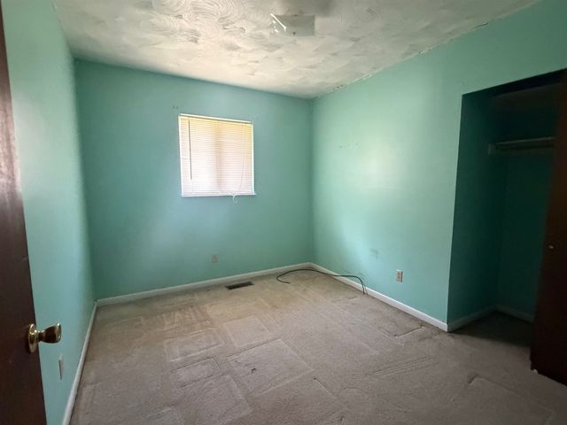 71 PRIVATE DRIVE 5886, South Point, OH 45680