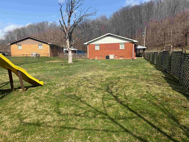 71 PRIVATE DRIVE 5886, South Point, OH 45680