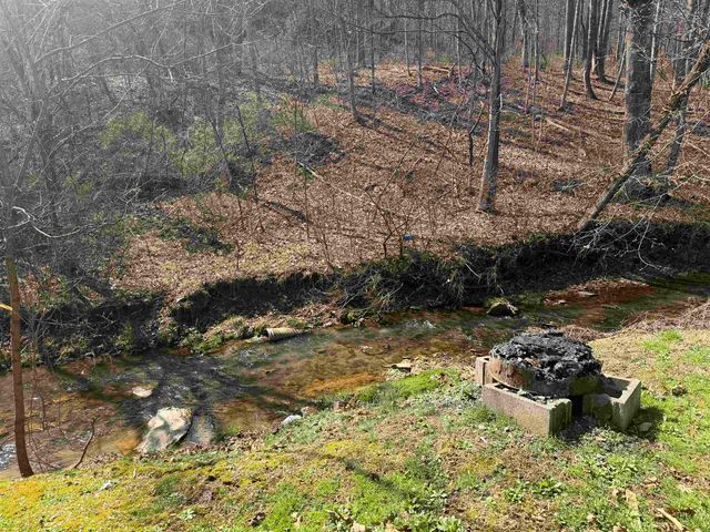 71 PRIVATE DRIVE 5886, South Point, OH 45680