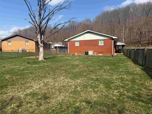 71 PRIVATE DRIVE 5886, South Point, OH 45680