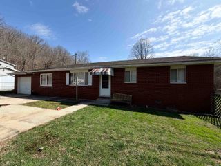 71 PRIVATE DRIVE 5886, South Point, OH 45680