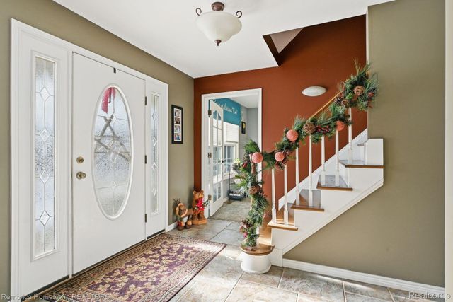 7755 Macedonia Lane, Salem Township, MI 48168