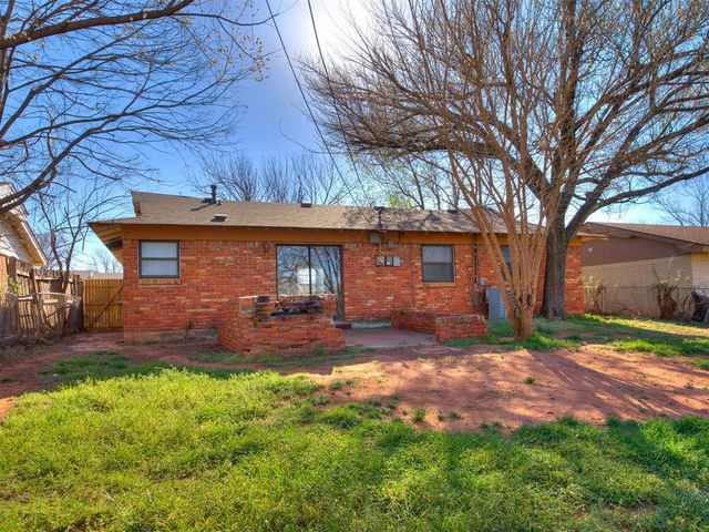 837 Briarlane Road, Del City, OK 73115