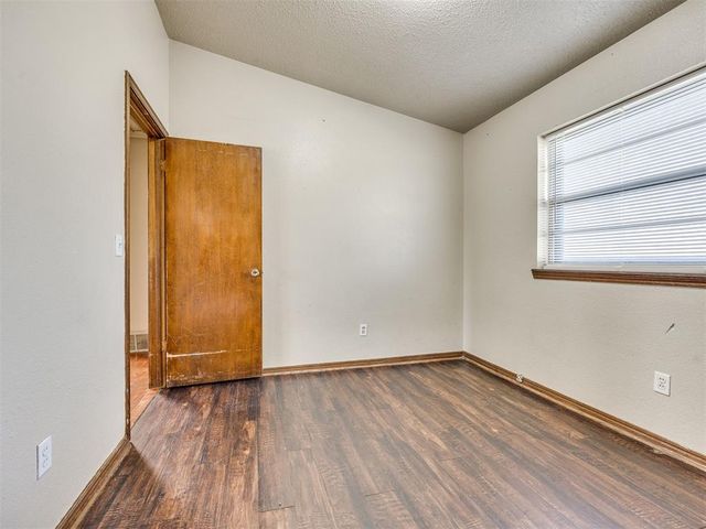 837 Briarlane Road, Del City, OK 73115