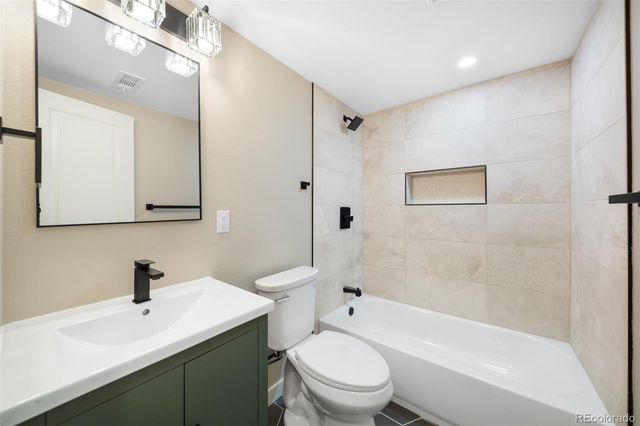 11562 Newland Street, Broomfield, CO 80020