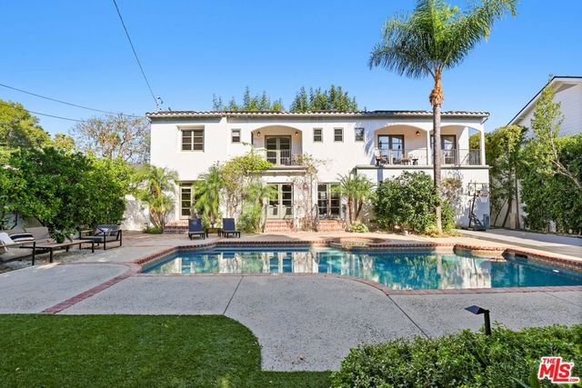 4363 Irvine Avenue, Studio City, CA 91604