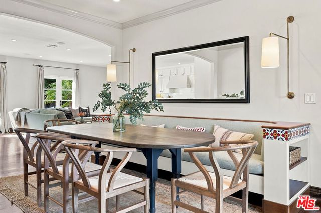 4363 Irvine Avenue, Studio City, CA 91604