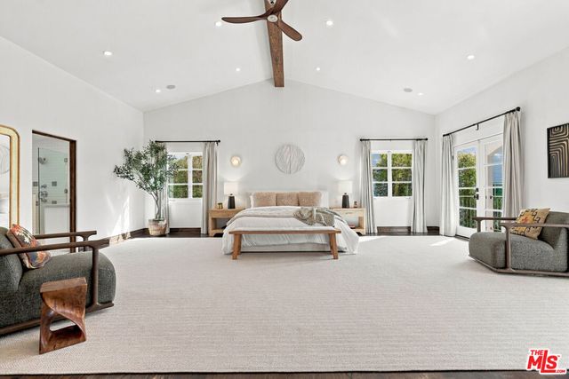 4363 Irvine Avenue, Studio City, CA 91604