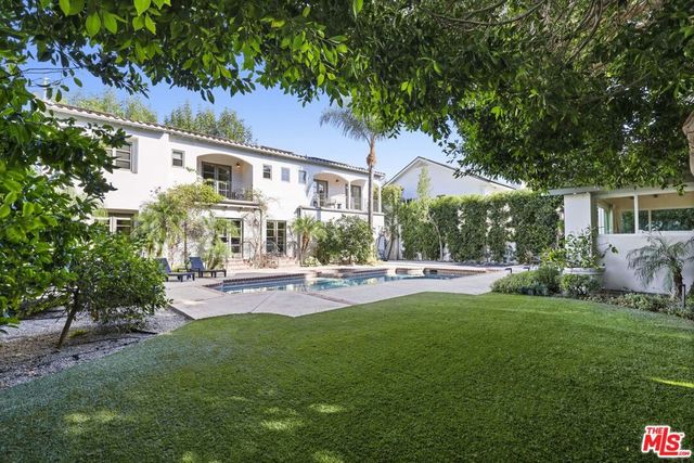 4363 Irvine Avenue, Studio City, CA 91604