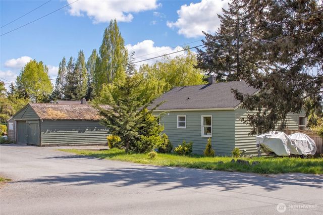 205 Franck Street, Friday Harbor, WA 98250
