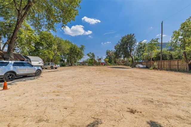 6209 Skyline Drive, Houston, TX 77057