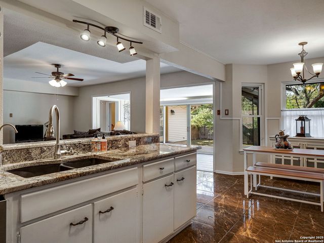 602 Patricia Dr, San Antonio, TX 78216