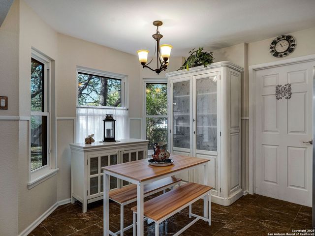 602 Patricia Dr, San Antonio, TX 78216