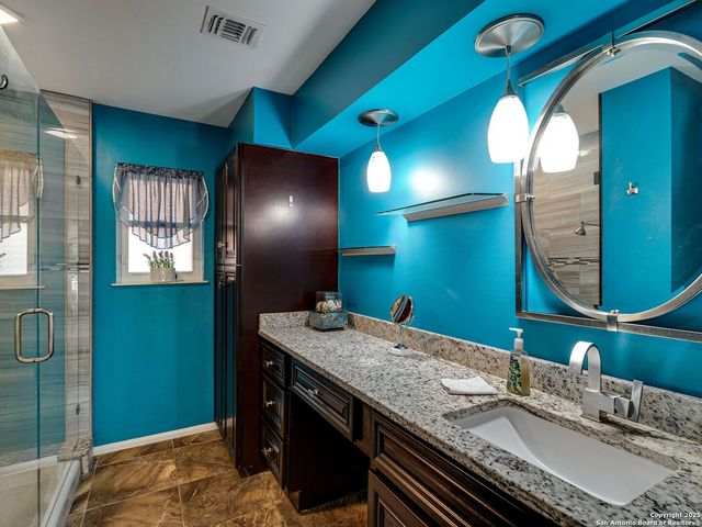 602 Patricia Dr, San Antonio, TX 78216