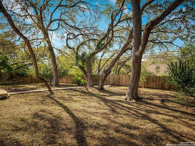 602 Patricia Dr, San Antonio, TX 78216