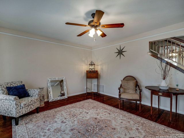 602 Patricia Dr, San Antonio, TX 78216