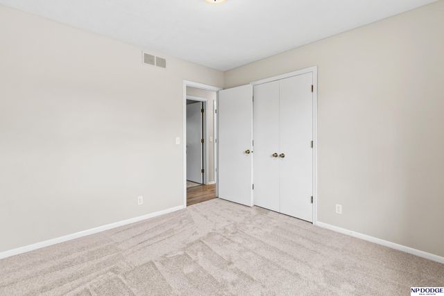 9340 Pratt Circle, Omaha, NE 68134