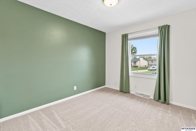 9340 Pratt Circle, Omaha, NE 68134