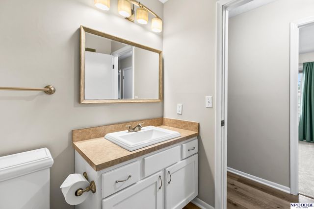 9340 Pratt Circle, Omaha, NE 68134