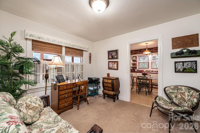 3554 Us Hwy 64 90 Highway W, Taylorsville, NC 28681