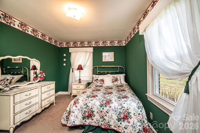 3554 Us Hwy 64 90 Highway W, Taylorsville, NC 28681