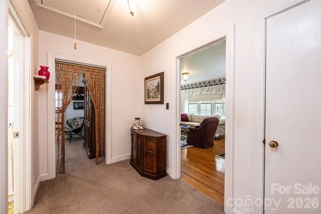 3554 Us Hwy 64 90 Highway W, Taylorsville, NC 28681